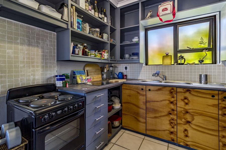 5 Bedroom Property for Sale in Heldervue Western Cape